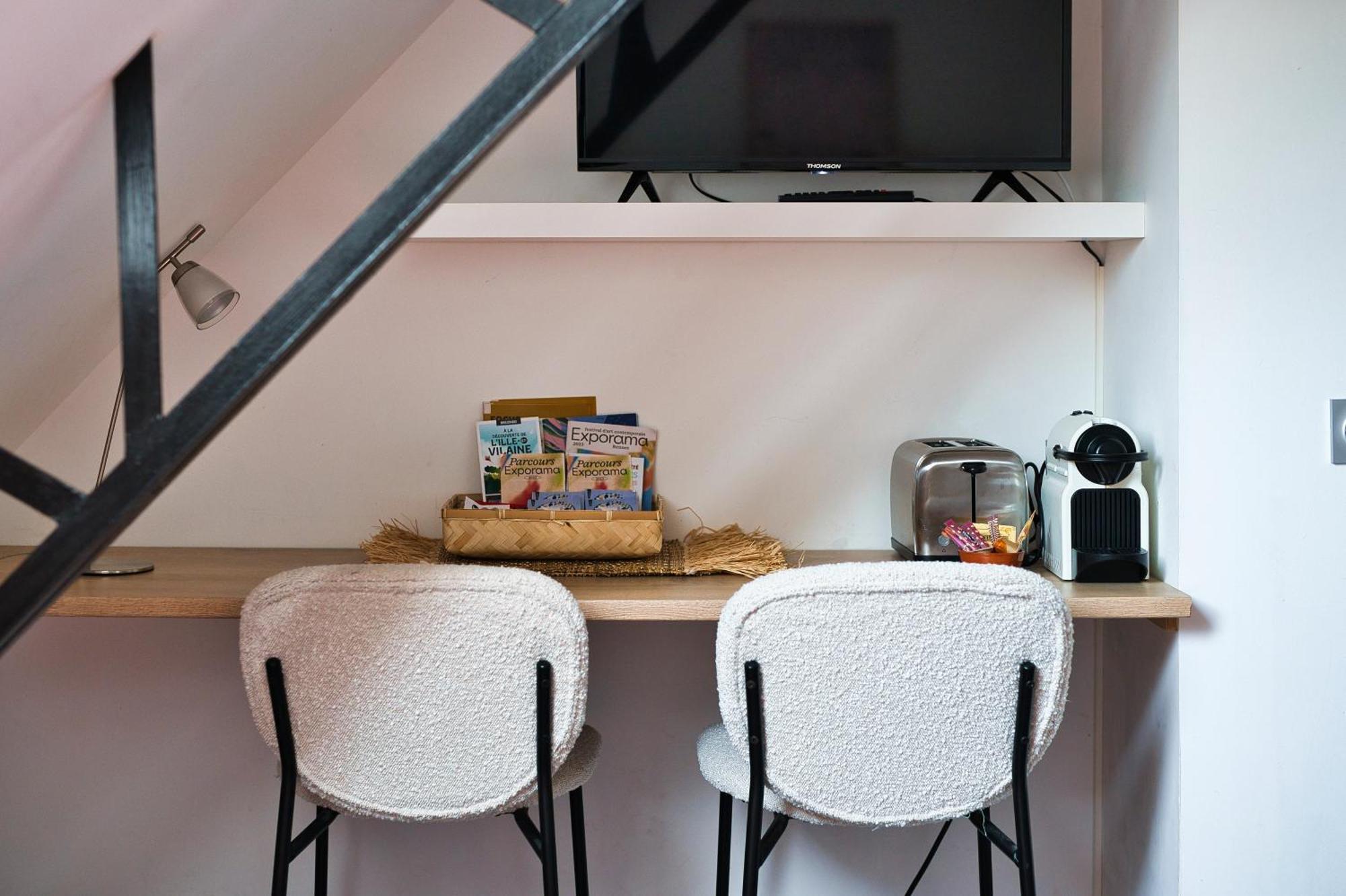 Charmant Studio A Deux Pas De La Gare - Le Nichoir Rennes Bagian luar foto