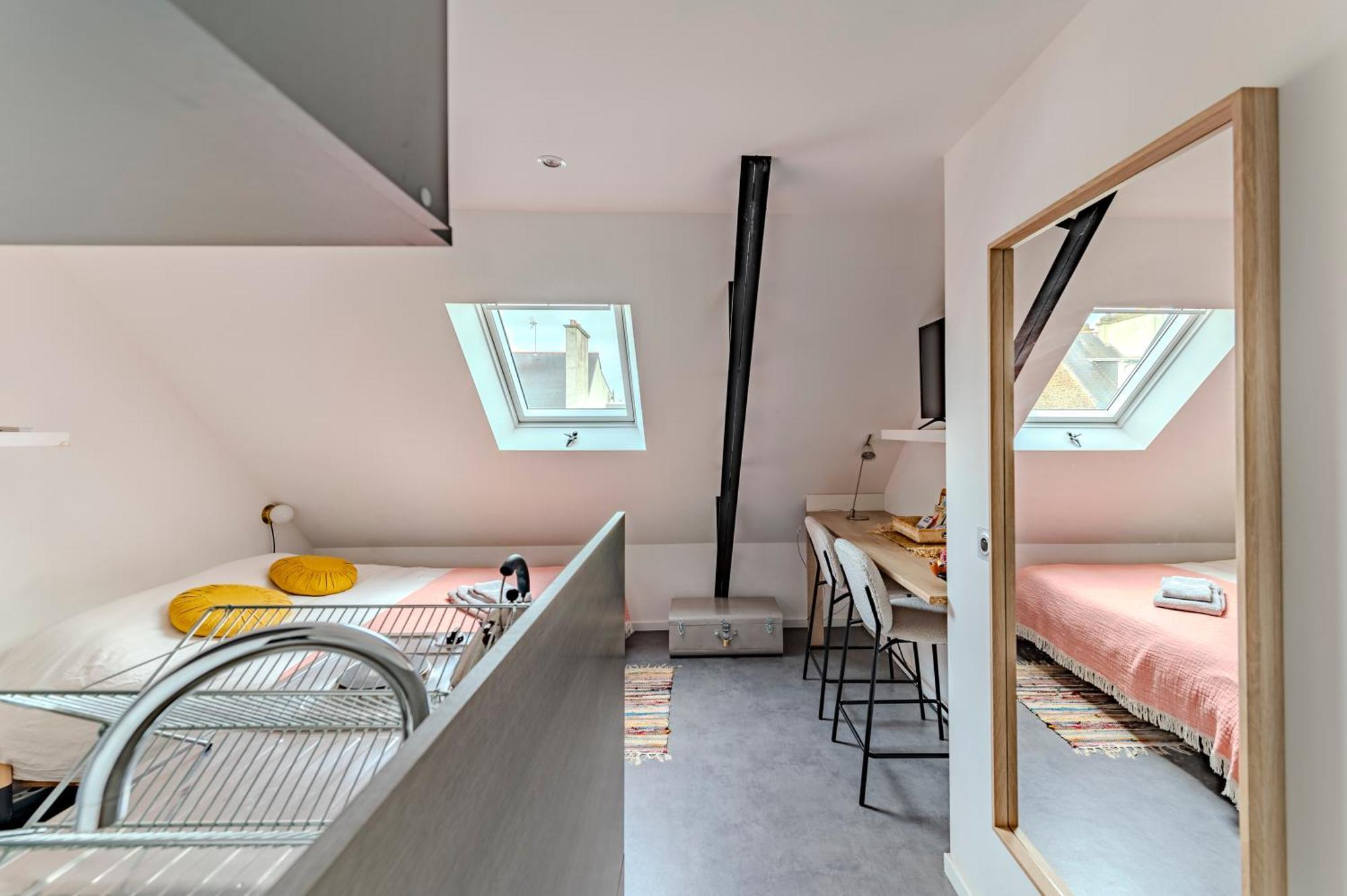 Charmant Studio A Deux Pas De La Gare - Le Nichoir Rennes Bagian luar foto